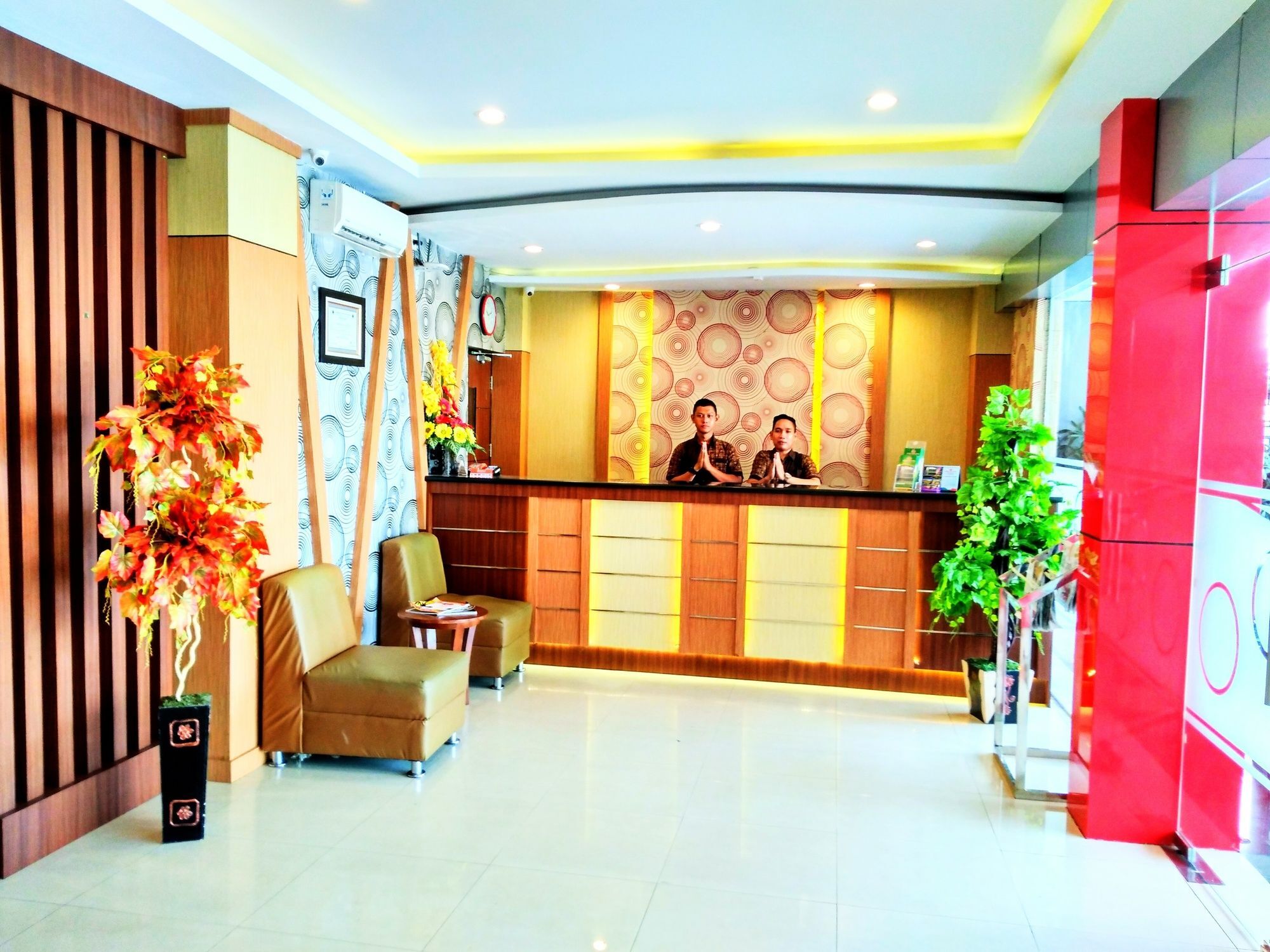 Hotel Parma Paus Pekanbaru Esterno foto